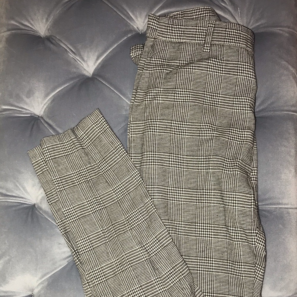 Brandy Melville plaid houndstooth pants